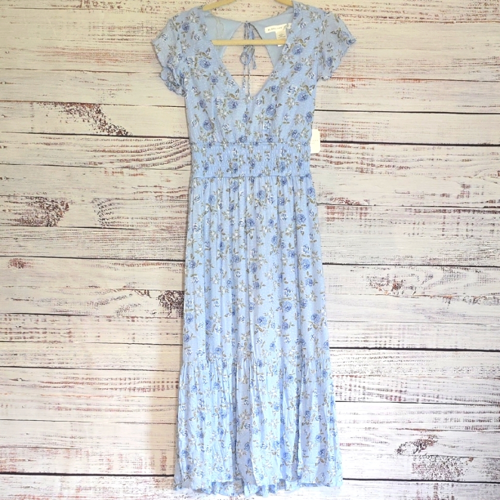 NWT Altar'd State Light Blue Floral Maxi Dress size Small - Picture 4 of 11